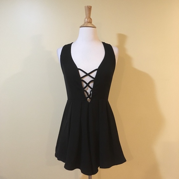 Backless Criss Cross Front Fit and Flare Romper - Picture 3 of 8